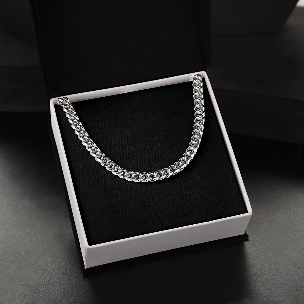 CUBAN LINK CHAIN