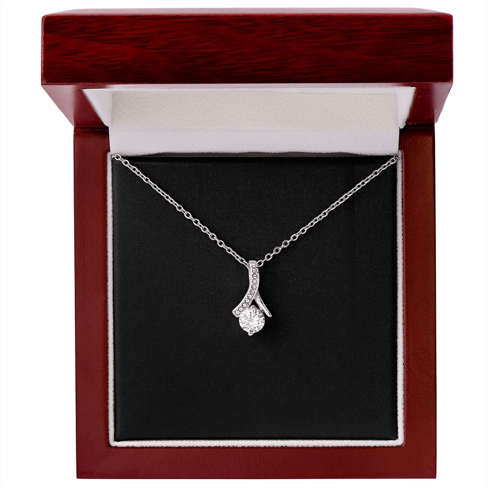 Alluring Beauty necklace FREE SHIPPING